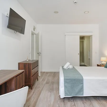 Lisbon Suites 3*